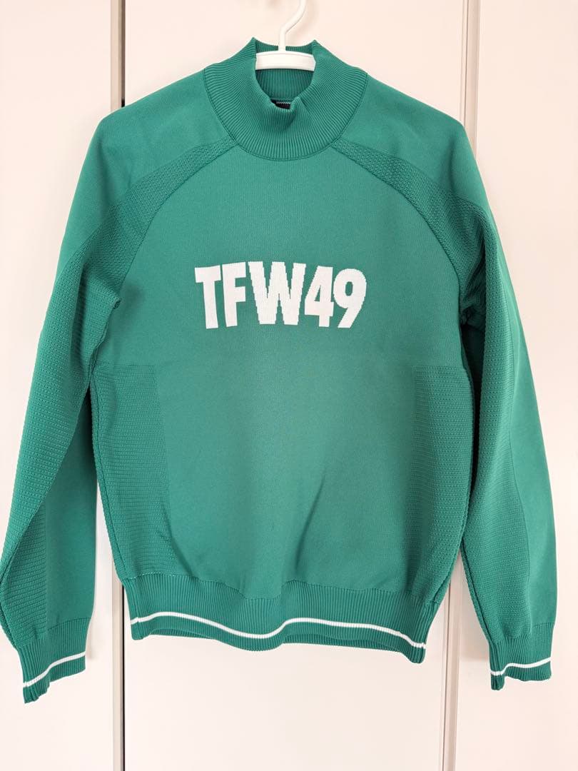 TFW49 ロゴ入り 緑のニット L
