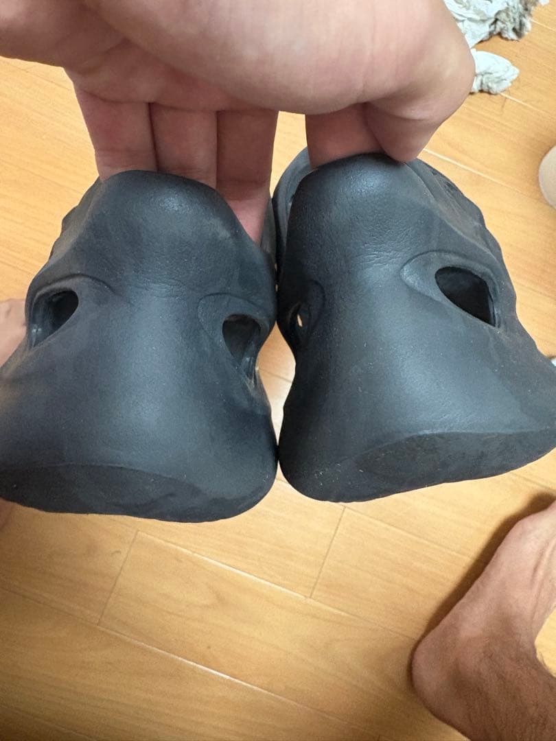 adidas YEEZY Foam Runner イージー フォーム