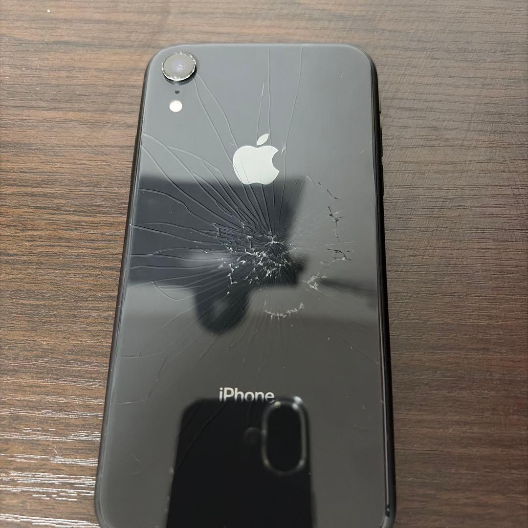 【背面割れ・カメラ傷あり】iPhone XR 128GB SIMフリー ブラック