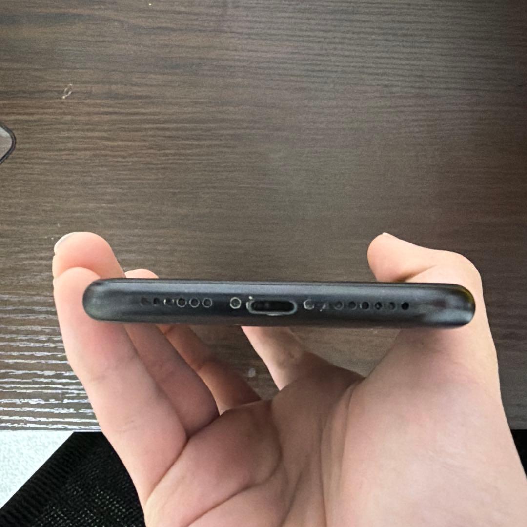 【背面割れ・カメラ傷あり】iPhone XR 128GB SIMフリー ブラック