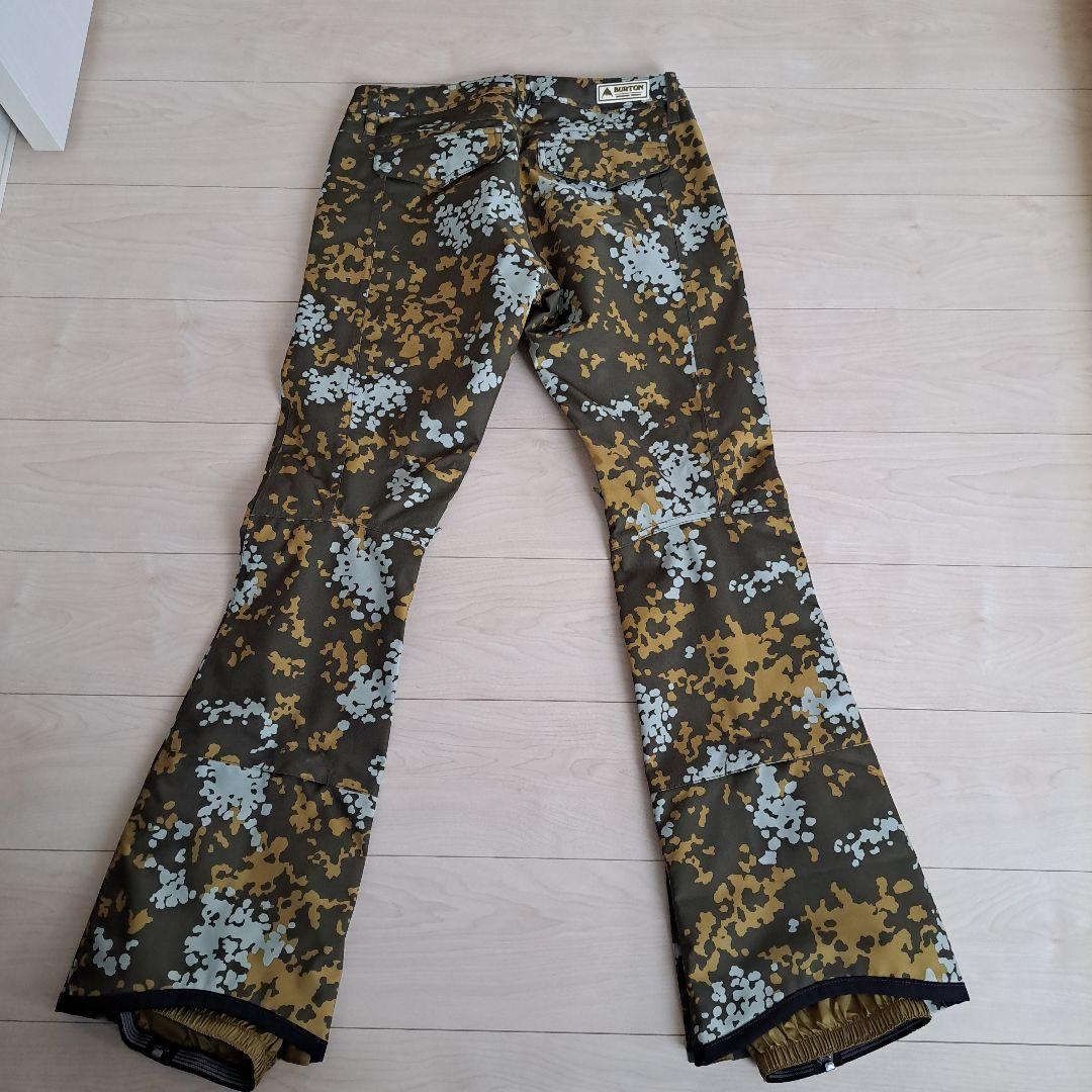 新品★バートン★スノーボード★パンツ★レディースS 日本M ★カモフラ柄★迷彩