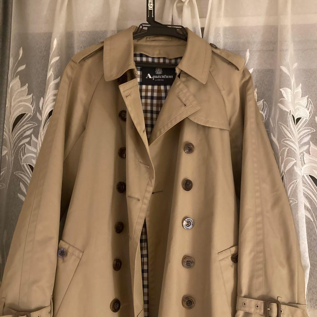 アクアスキュータム トレンチコート サイズ10