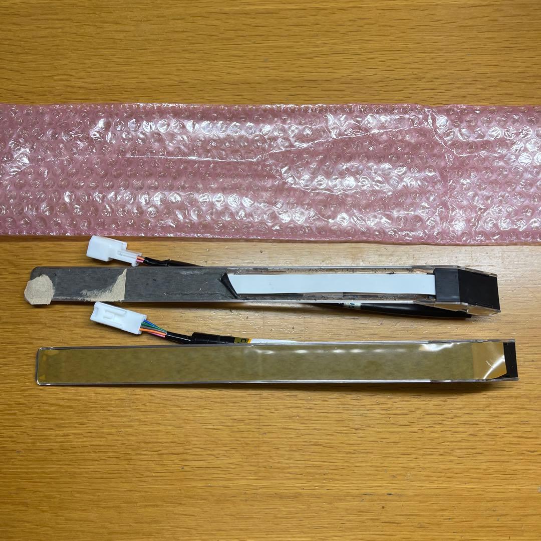 トヨタ純正　フロントドアイルミネーション　08527-58040(ブルー)