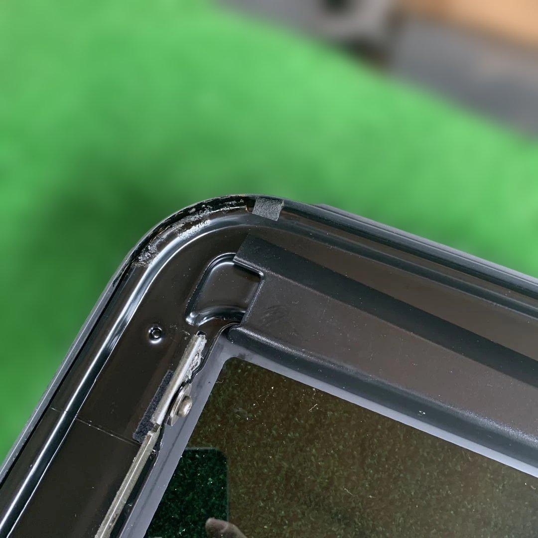 マメ　トヨタ　セルシオ30 後期　純正サンルーフガラス　　希少　中古品