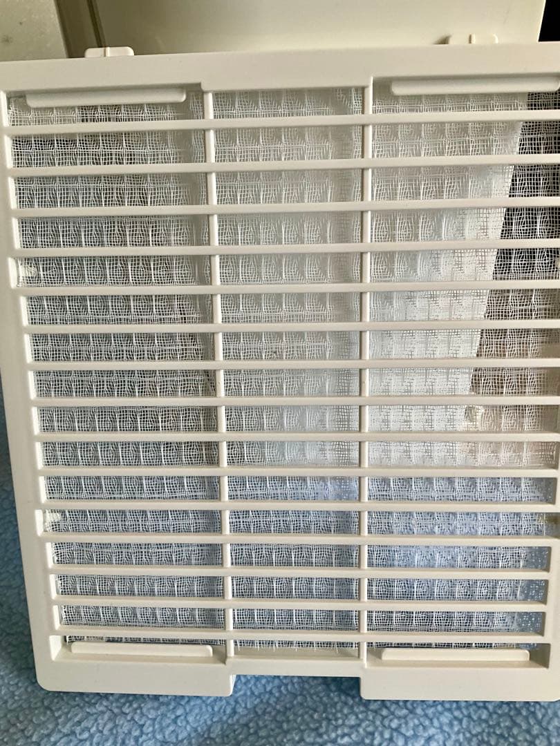 コロナ　衣類乾燥除湿機　2022年製　乾燥機　除湿機