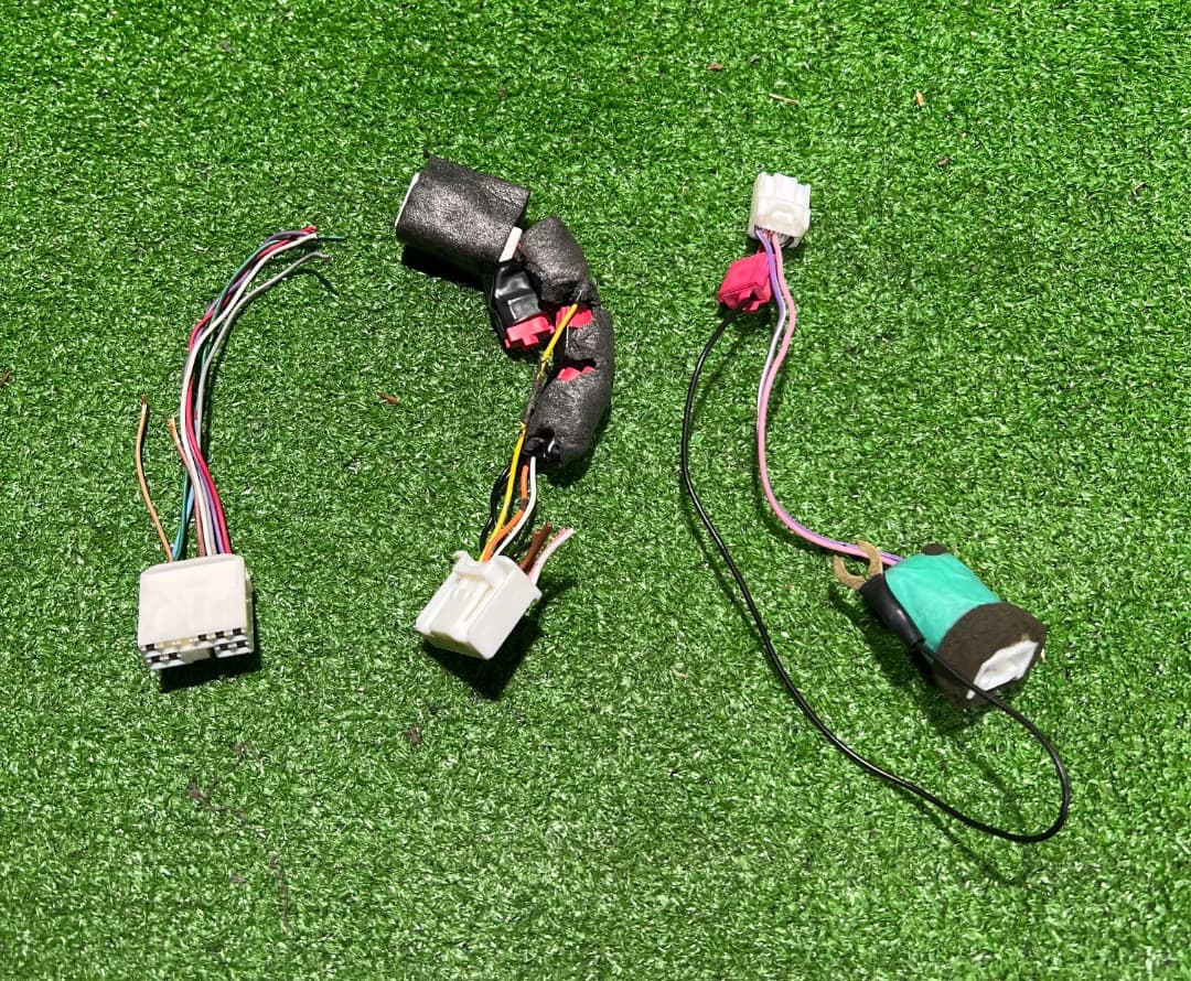 中古 ダイハツ純正　NMZK-W71D カーナビ ジャンク品