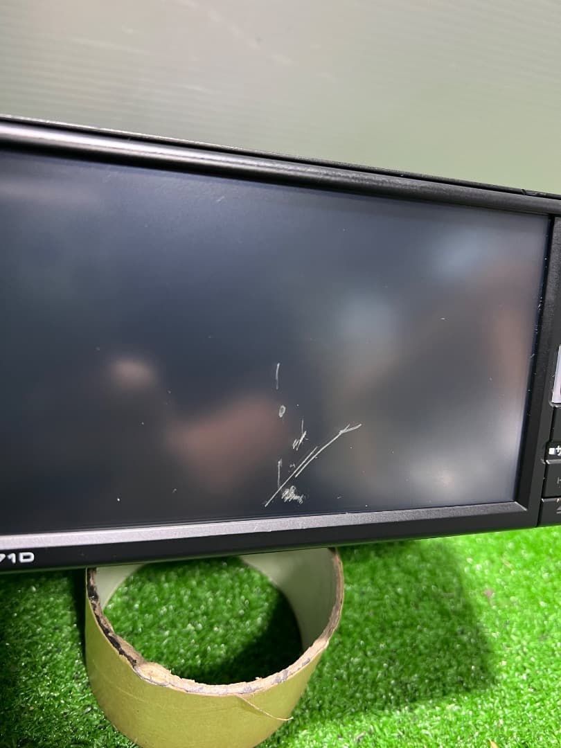 中古 ダイハツ純正　NMZK-W71D カーナビ ジャンク品