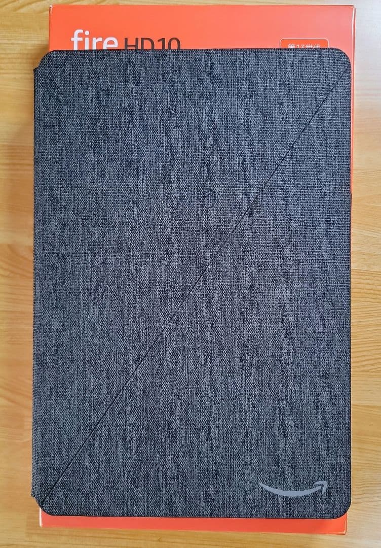 fire HD 10 第13世代 32GB 黒とカバーです