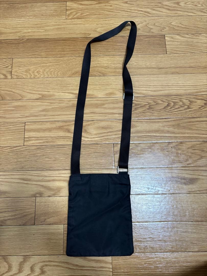 【即購入可】PRADA 黒 ナイロン ショルダーバッグ