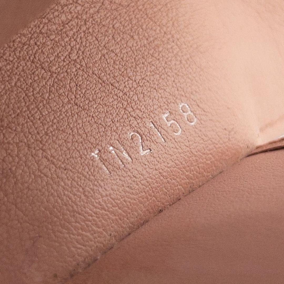 【極美品】ルイヴィトン　ミュルティクレ4 キーケース　モノグラムマヒナ　ピンク