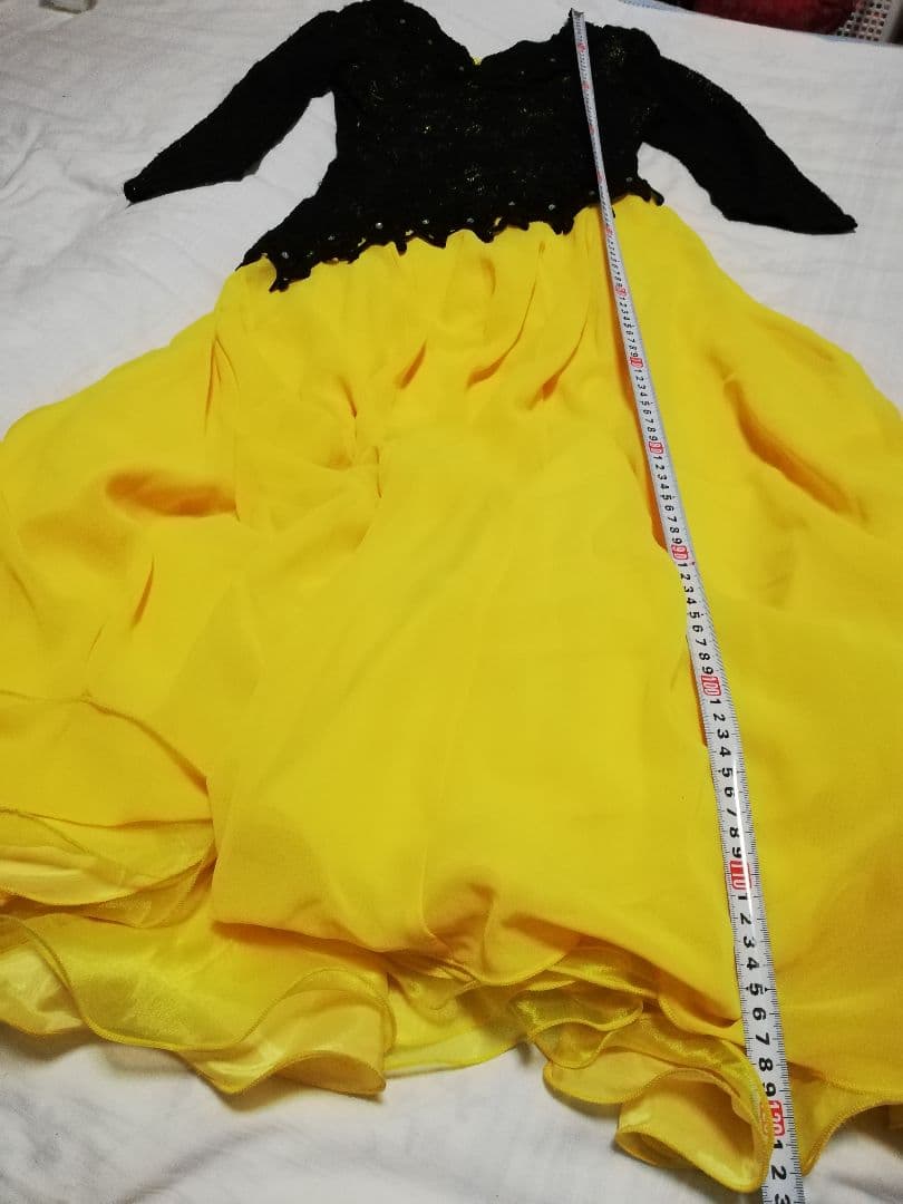 最終お値下げ　社交ダンス用　カラオケ用に　黒と黄色のロングドレス