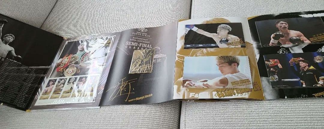 井上尚弥 サイン入りスタンプフォトブック※サインは印刷です