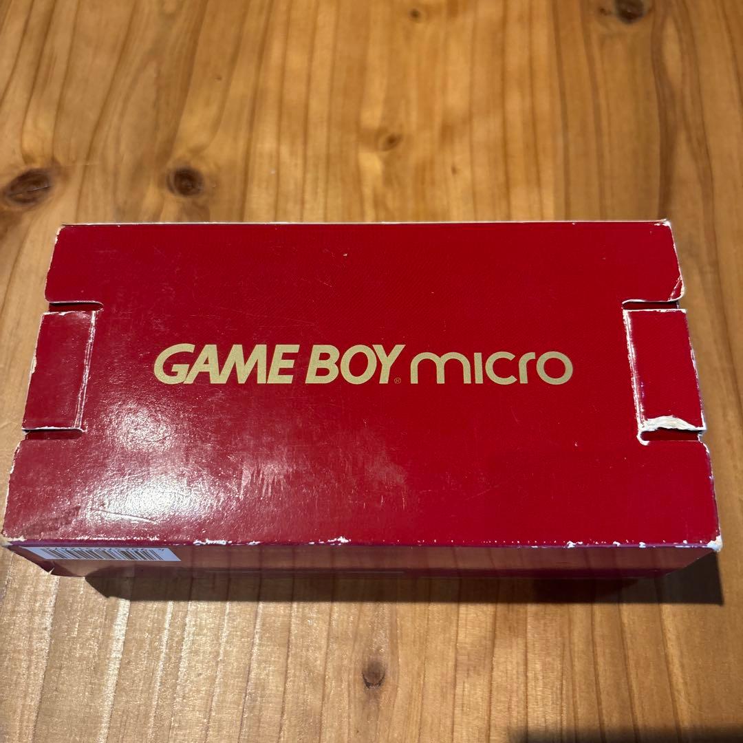 新品未使用ゲームボーイミクロ本体 ファミコンカラー