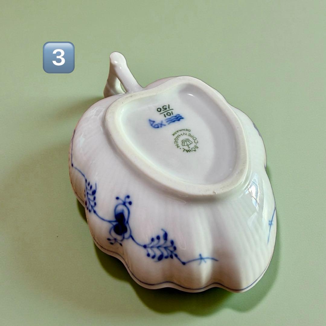 希少　ロイヤルコペンハーゲン　スモールリーフディッシュ　3️⃣