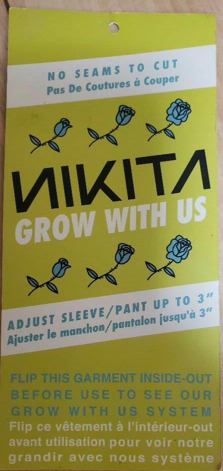 NIKITA ジュニアスノーボードウェアセット（WH/BK）+セーフティーパッド