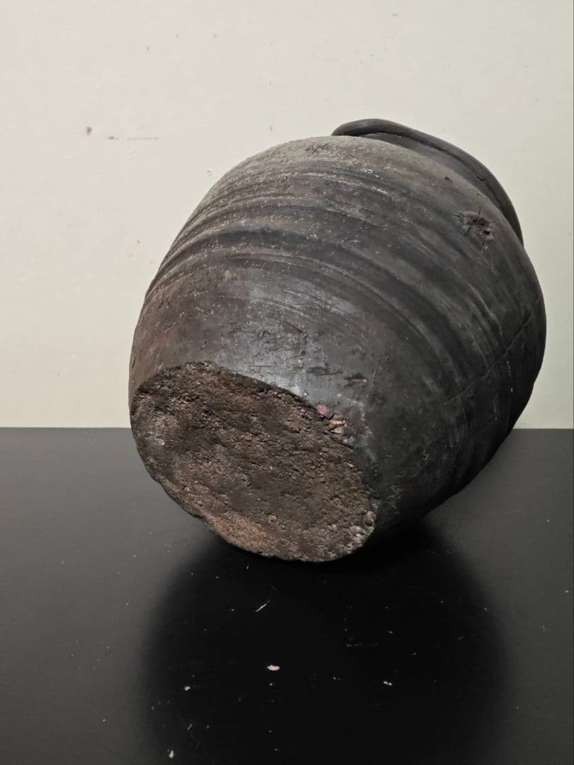 見所の多い古備前波条文鳶口小壺　室町時代　六古窯　古美術　花呼ぶ器