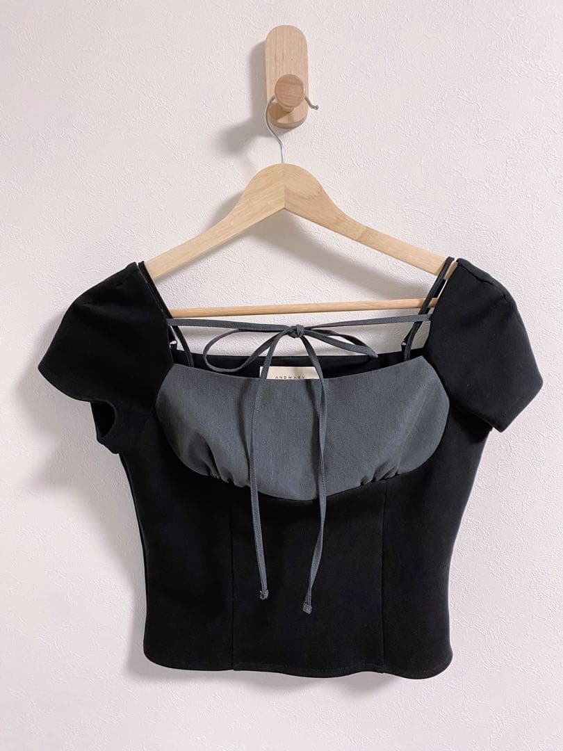 グレー プリーツミニスカート 半袖セットアップ Gisele set up