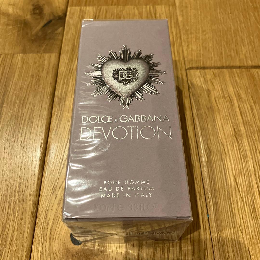 【新品】ドルチェ & ガッバーナ　ディヴォーション プールオム オードパルファム
