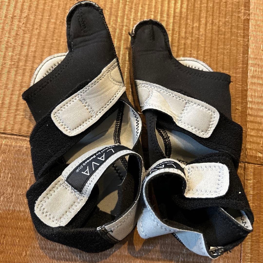 ほぼ未使用LAVAバーネススタイル ボクシング Sサイズ グローブシューズセット