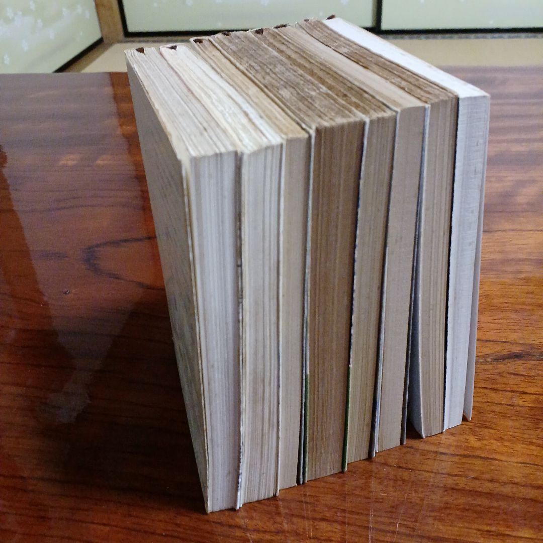 野坂昭如新潮文庫8冊セットです。カバー・宇野亜喜良。