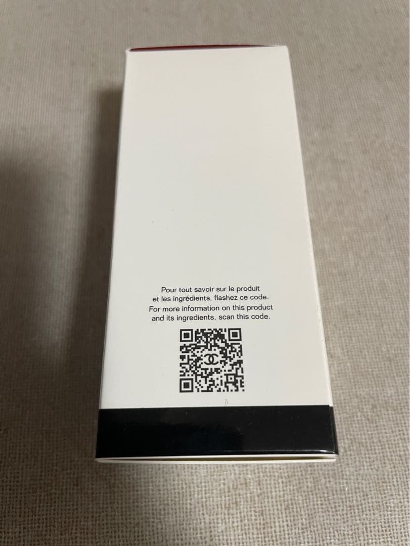 シャネル　ロールージュN°1ドゥシャネル