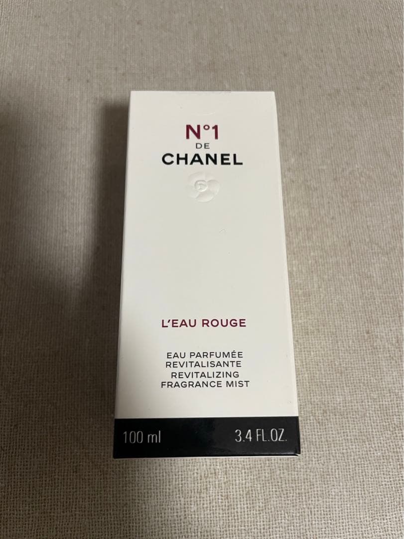 シャネル　ロールージュN°1ドゥシャネル