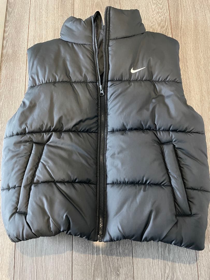 新品未使用 NIKE ナイキ ダウンベスト ブラック S メンズ レディース