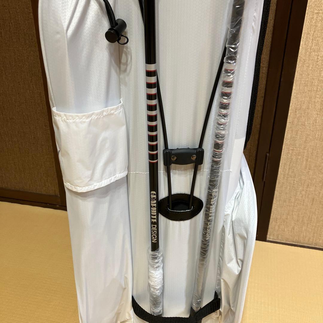 グラファイトデザイン　TOUR AD スタンドキャディバッグ