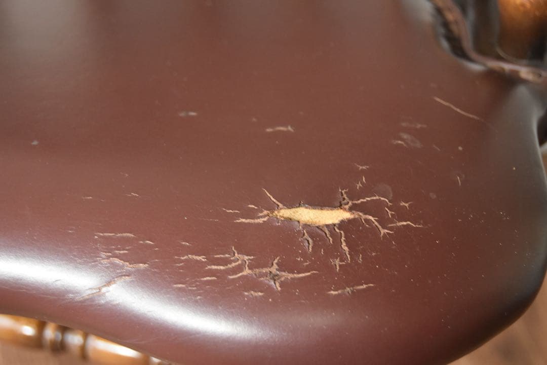 飛騨産業 キャプテンチェア