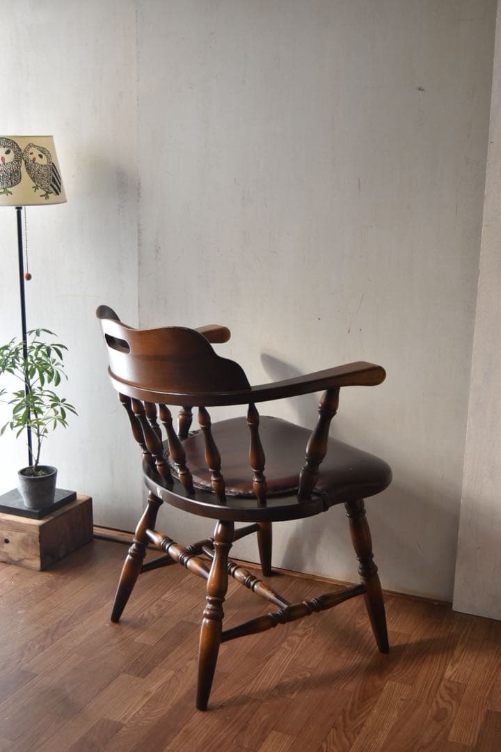 飛騨産業 キャプテンチェア