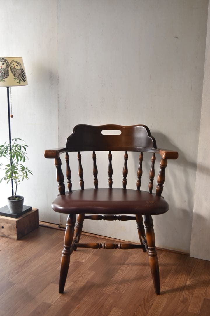 飛騨産業 キャプテンチェア