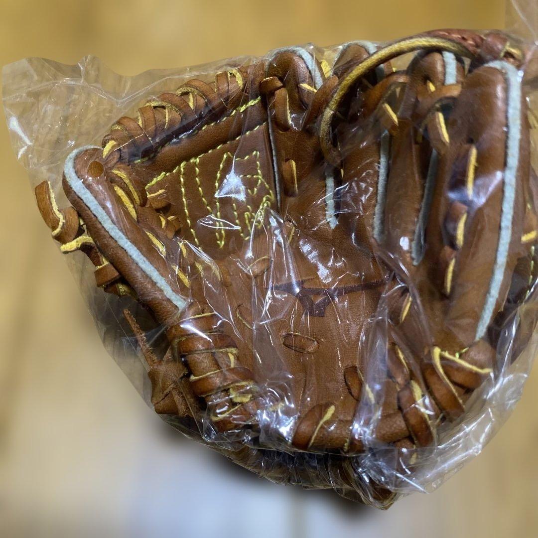 読売ジャイアンツ 田中将大 日米通算200勝達成記念ミニチュアグラブ