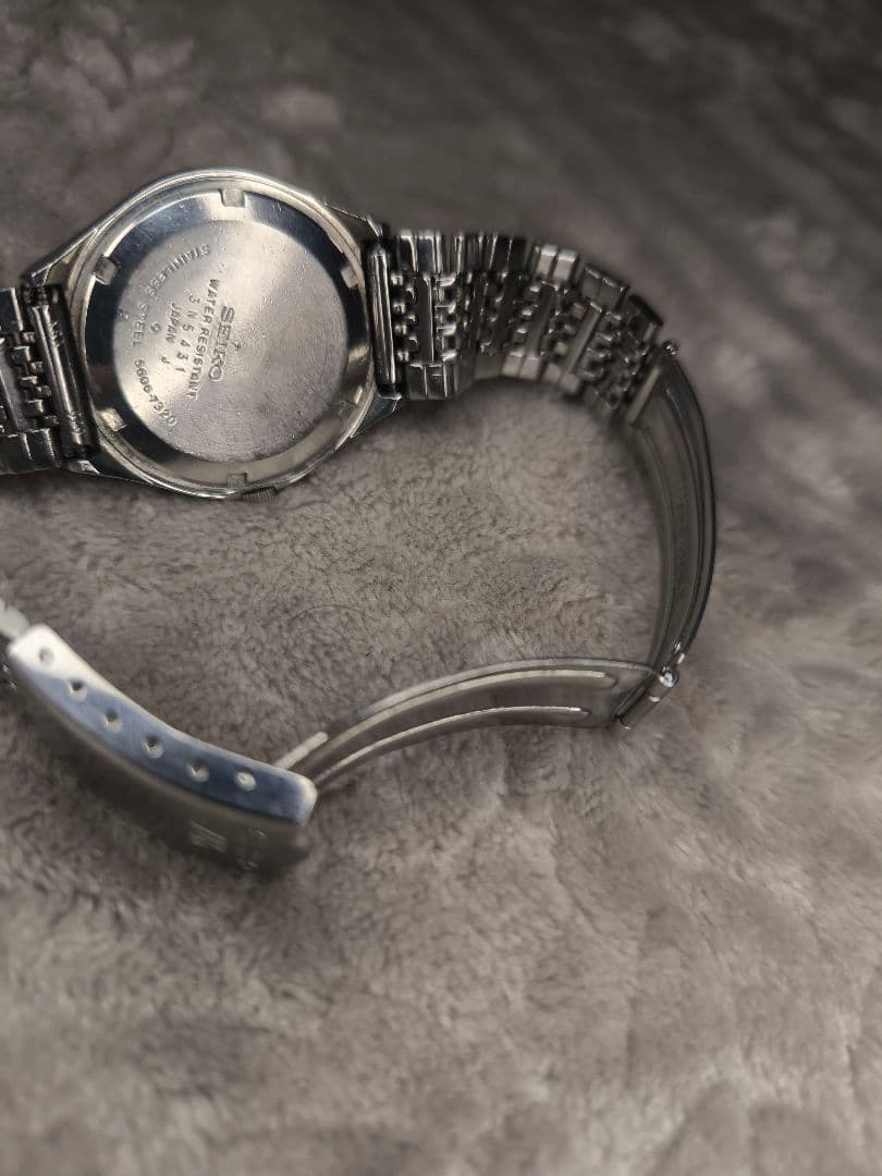 SEIKO　AUTOMATIC LM　25JEWELS 5606-7320