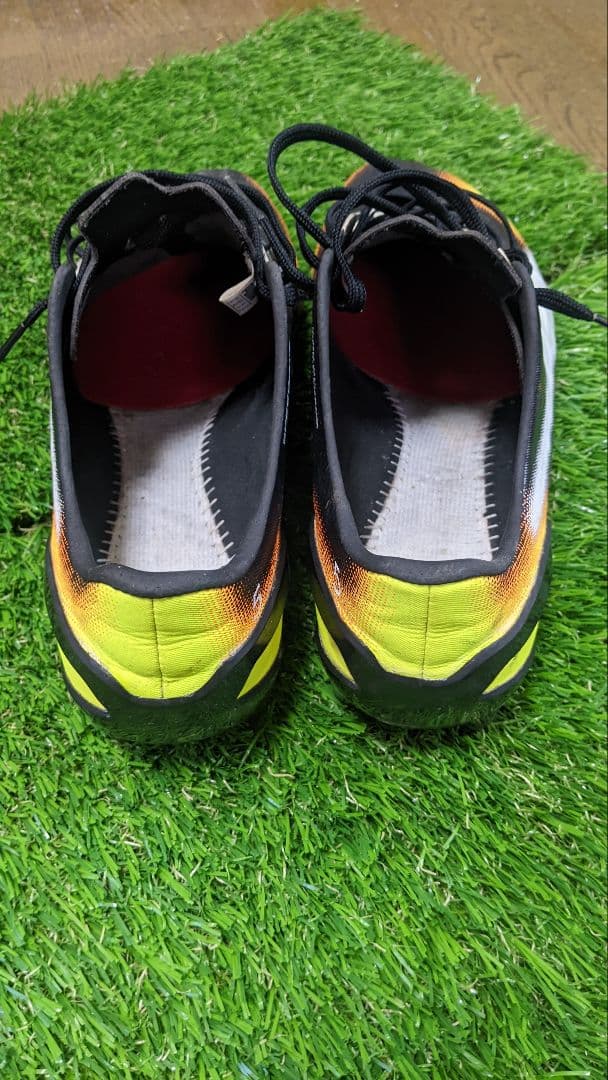 【谷口彰悟選手別注支給品】 プーマ　エヴォスピードグラフィックFG