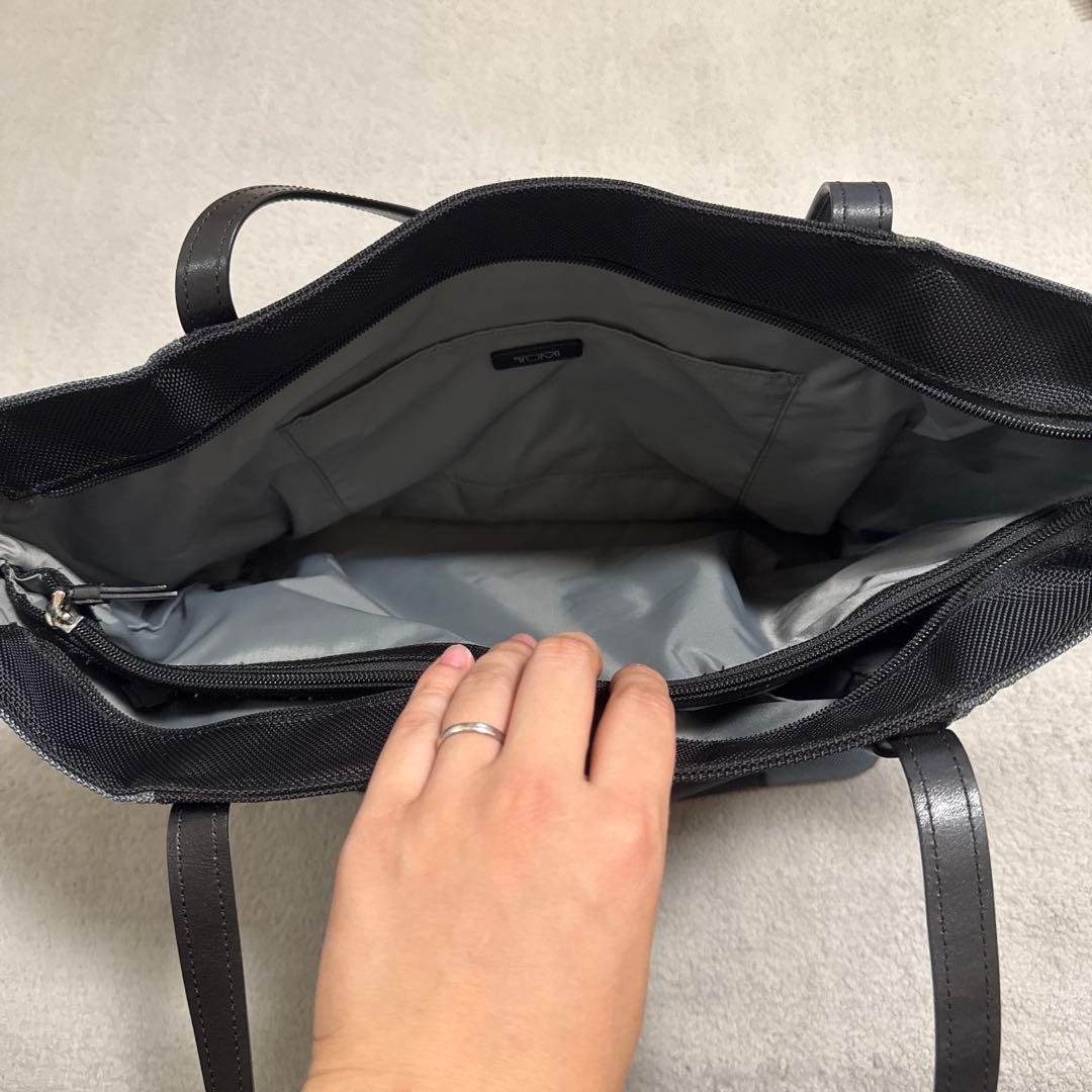 【美品】TUMI ビジネストートバッグ