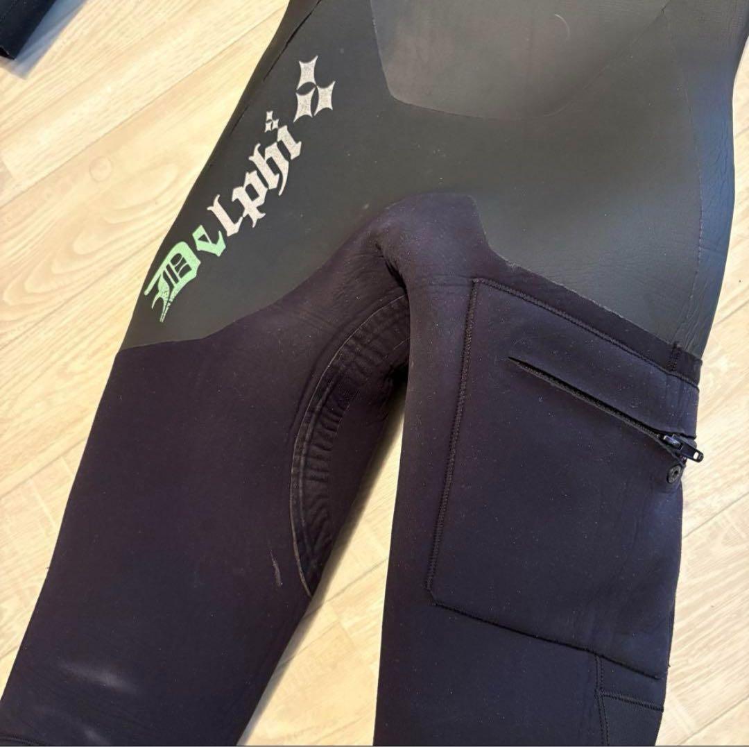 Delphi デルフィ　ウェットスーツ　セミドライ