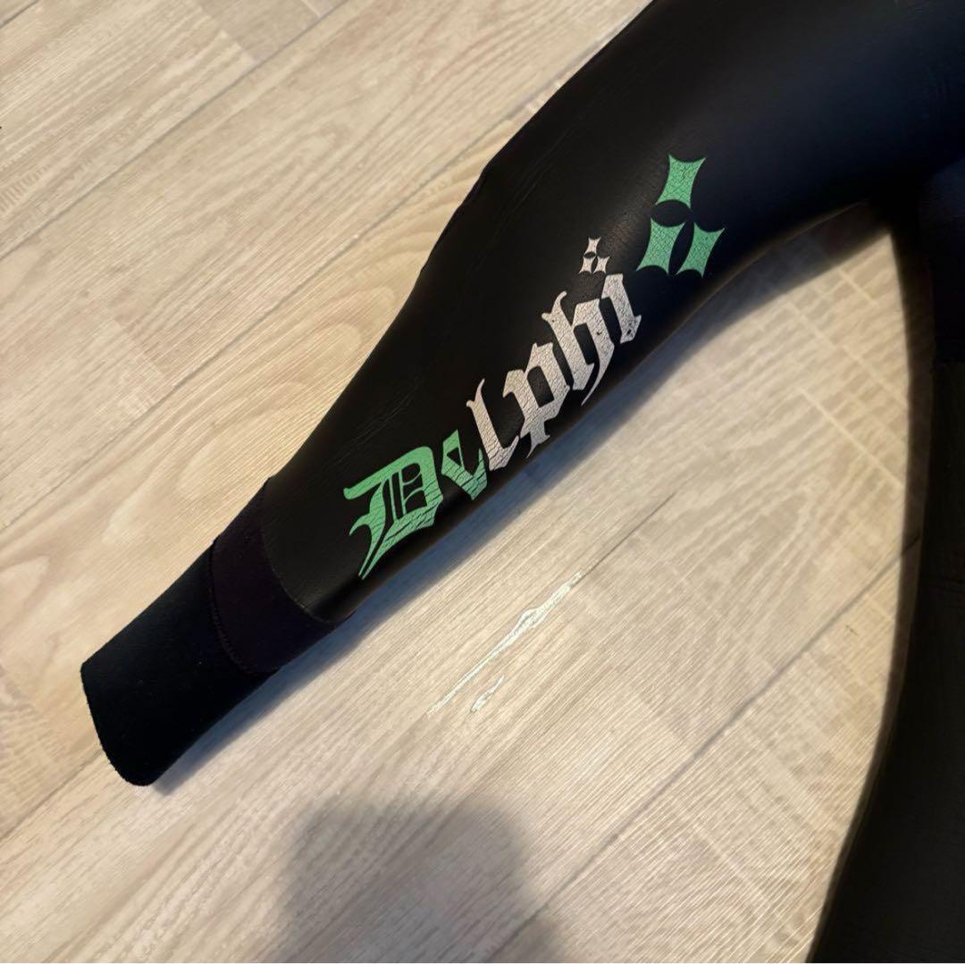 Delphi デルフィ　ウェットスーツ　セミドライ