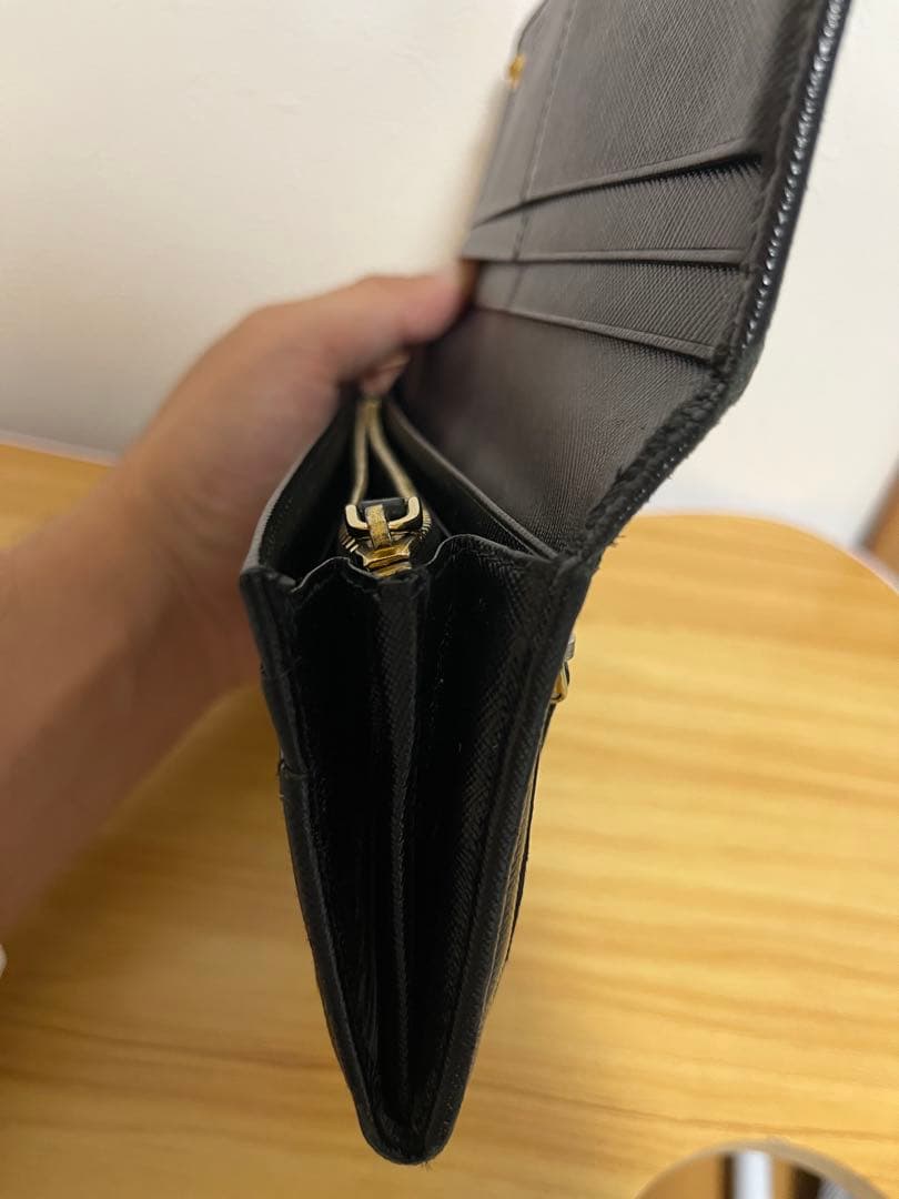 PRADA プラダ サフィアーノ メタル フラップ 長財布 ブラック