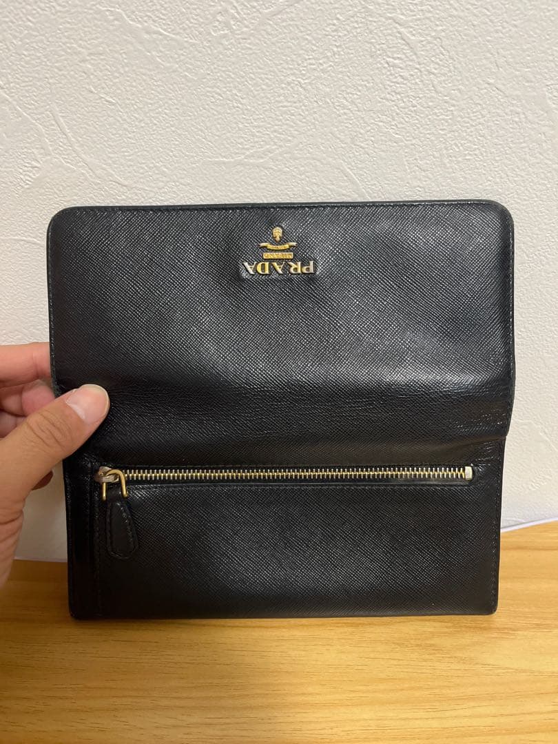 PRADA プラダ サフィアーノ メタル フラップ 長財布 ブラック