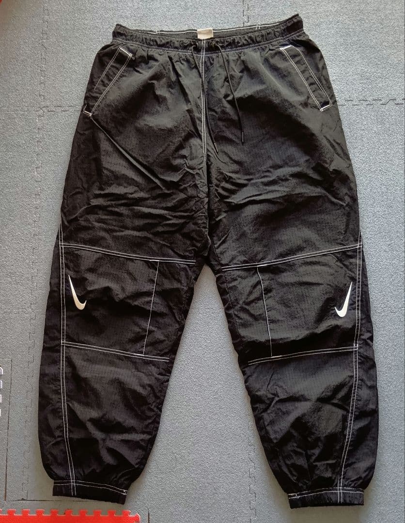 NIKE ナイロンパンツ 白ステッチ 刺繍ロゴ ブラック XL