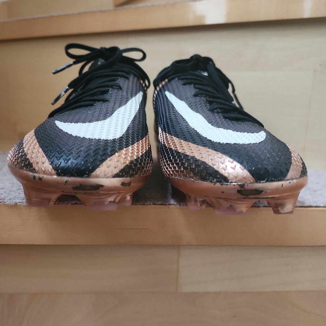 ナイキ ファントム GT2 エリート FG