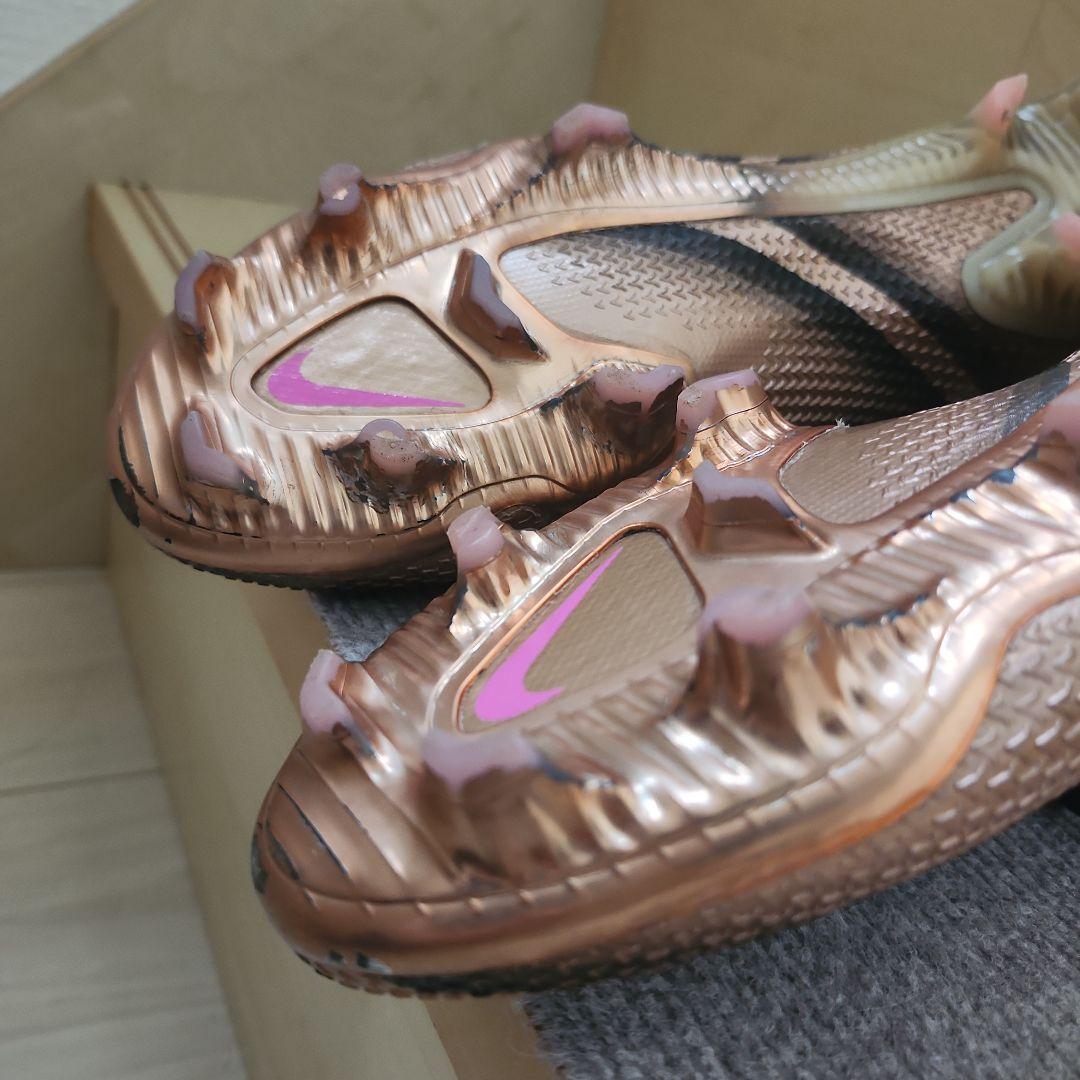 ナイキ ファントム GT2 エリート FG