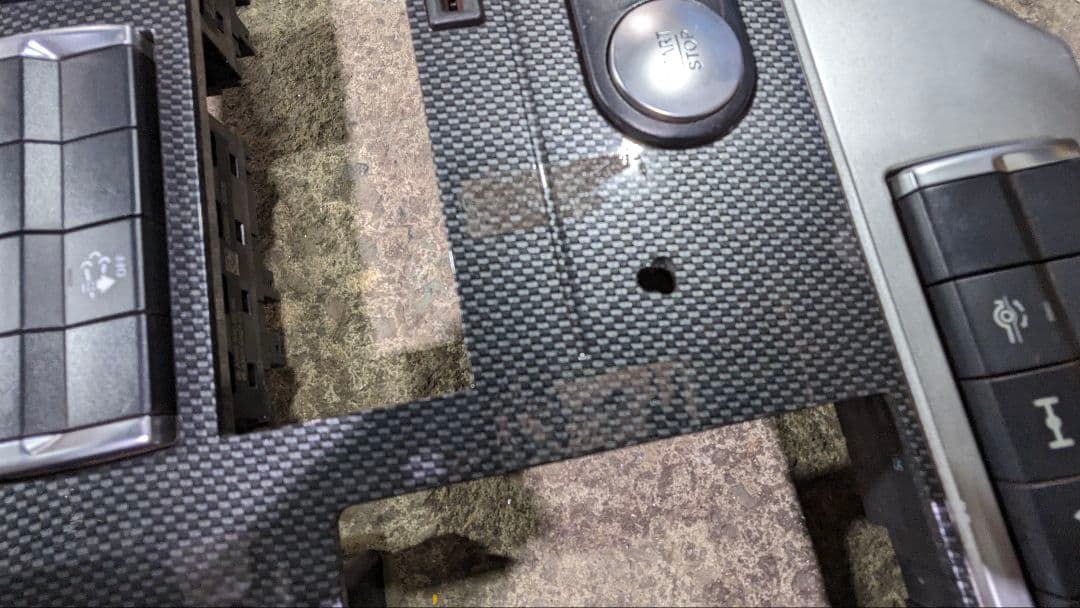 三菱ふそう　17スーパーグレード　Premier　コントロールパネル　カーボン調