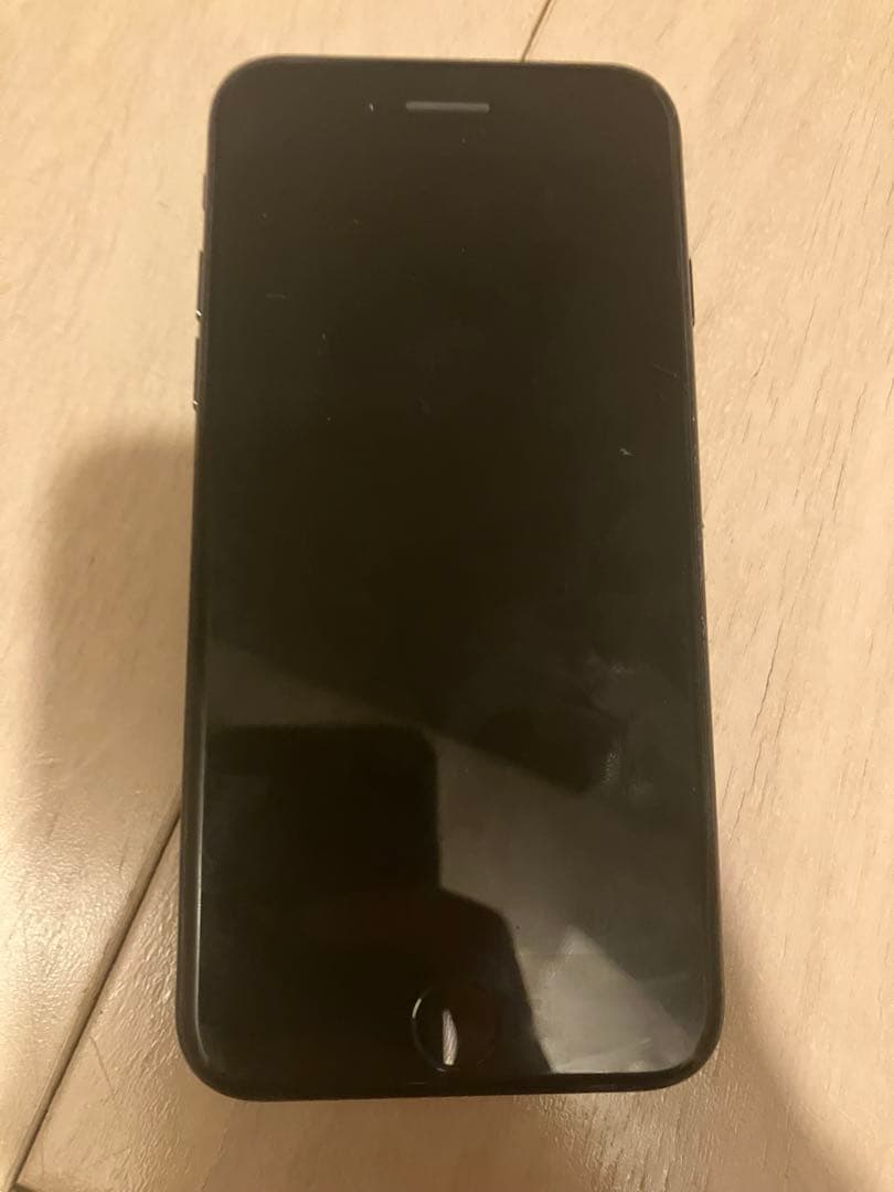 Apple iPhone SE 第3世代 ブラック 本体 ジャンク品