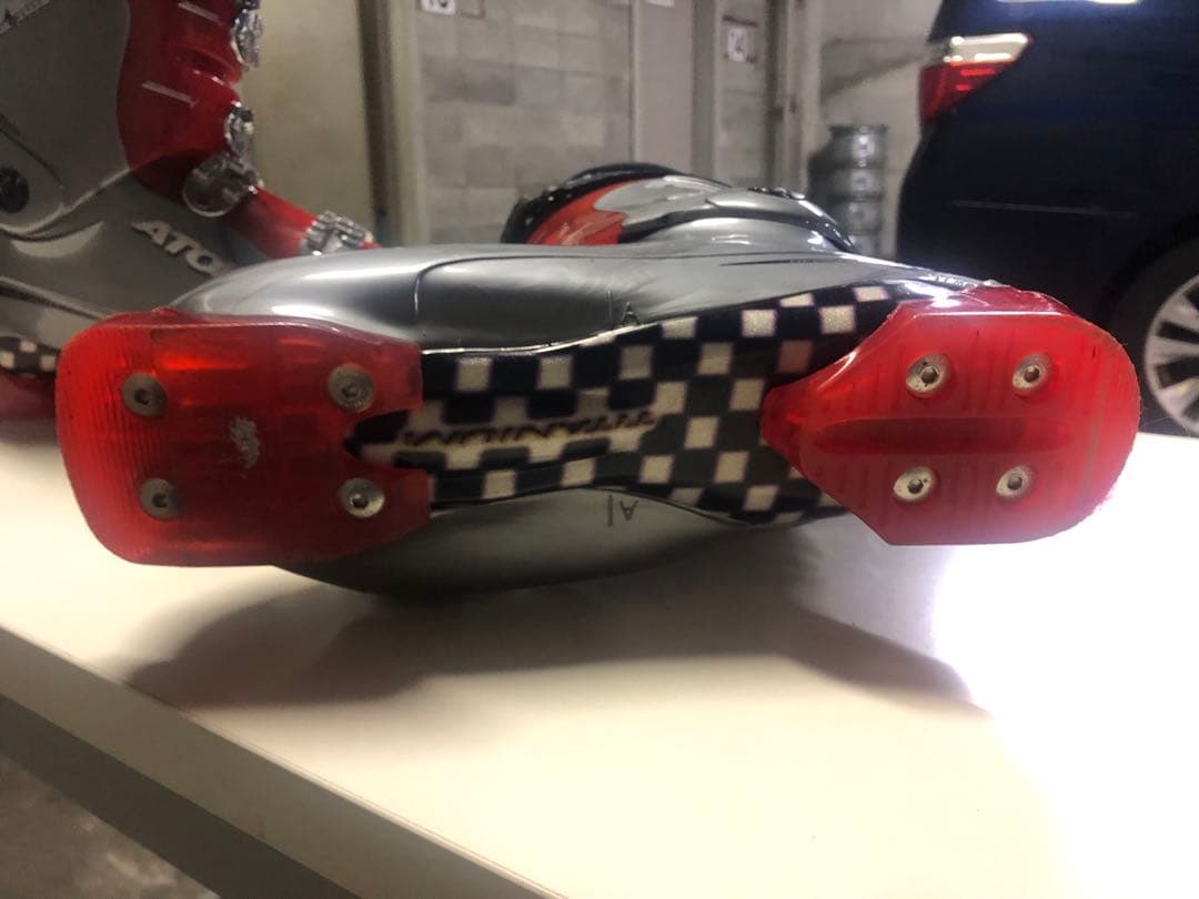 極美品 ATOMIC アトミック RACE LINER 1050LC 26.5