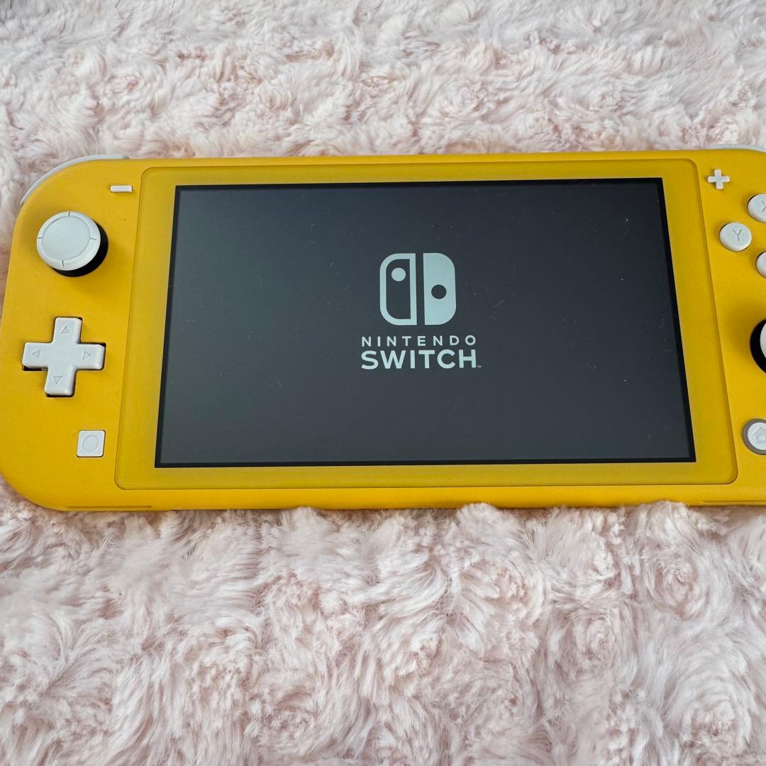美品 Nintendo Switch Lite イエロー 本体 おまけ付き