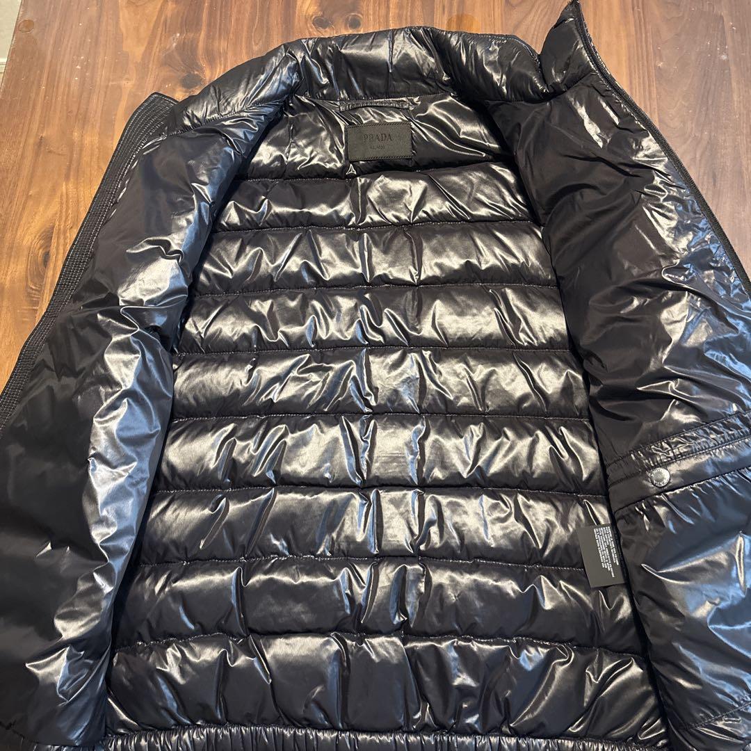PRADA プラダ　ダウン　ベスト　ブラック　黒