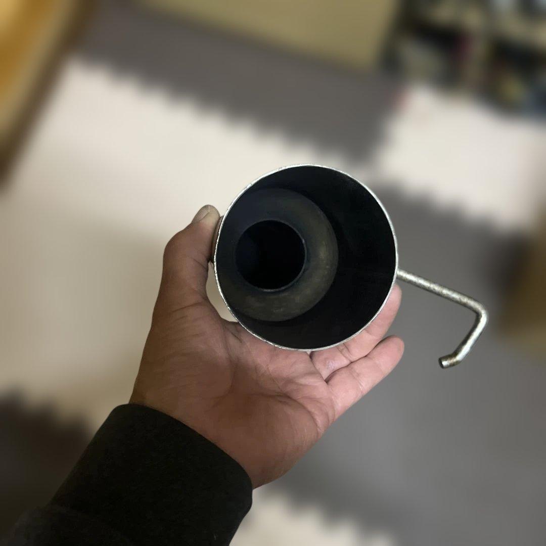 エッセ用 リアピースマフラー、競技用だと思います。リアピースだけだから静かです。