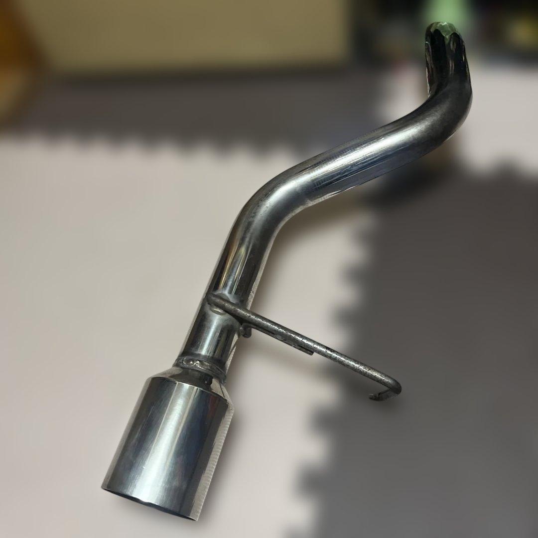 エッセ用 リアピースマフラー、競技用だと思います。リアピースだけだから静かです。