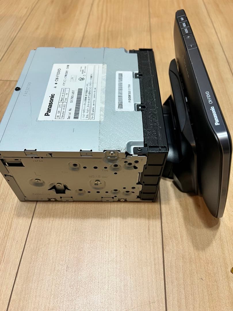 年内限定価格Panasonic CN-F1DVD カーナビ　オーディオハーネス付